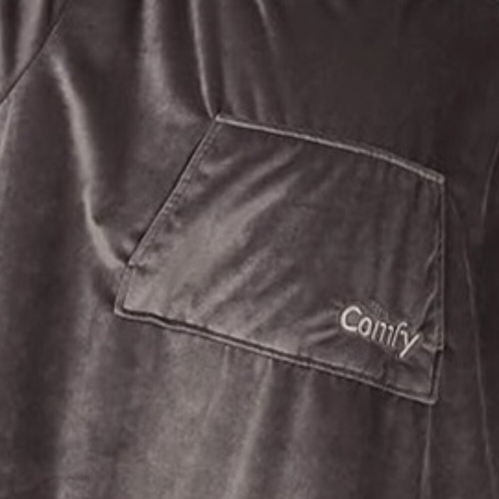 THE COMFY JR Original Sherpa Lined Microfiber Fleece Wearable Blanket, Oversized - Picture 2 of 2
